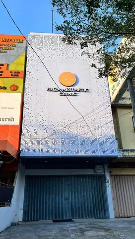 Dijual Ruko 3 Lantai di Jalan Lanto Daeng Pasewang