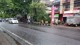 RUKO 3 LANTAI STRATEGIS PINGGIR JALAN DENPASAR BARAT