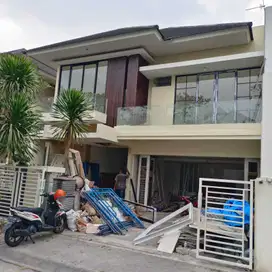 Rumah Baru Royal Residence Wiyung Luas 240 m2 2 Lantai