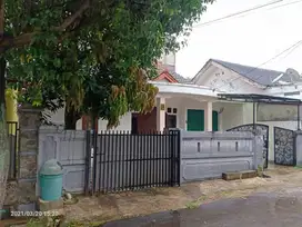 Dijual Cepat Rumah Luas harga Bersaing di Pamulang Permai I