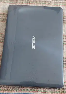 Laptop Asus Core  i7 7th gen. nvidia GE force 940 mx