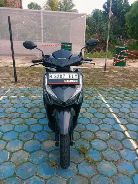 Nia:VARIO 125 PLAT B DEPOK PAJAK HIDUP MOTOR BERGARANSI TERAWAT