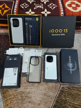 IQOO 13 Ram 16/512 Snapdragon 8 Elite Legend Fullset Bonus Gift Box