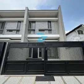 Dijual Rumah Minimalis Baru Gress 2 Lantai Klampis Semolo