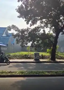 Kavling Cantik Posisi Bagus Dipinggir Jalan Raya Kencana Loka Bsd