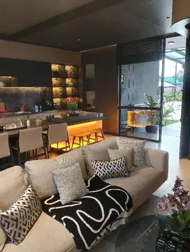 rumah mewah Lippo Cikarang