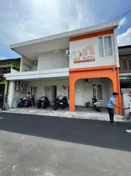 Kos Eksklusif Full Furnished Di Minomartani