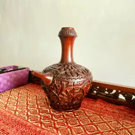 PAJANGAN KAYU JATI KENDI AIR