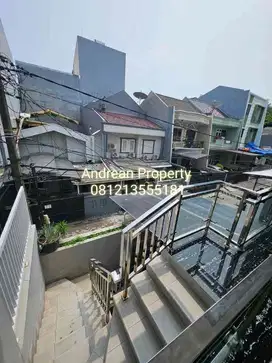 RUMAH SUNTER PARADISE