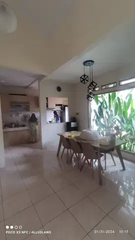 Dijual Rumah Nyaman Dan Asri Di Pinus Regency