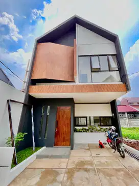 GRAB IT NOW! Rumah Mewah Jaksel, Strategis, Sisa 1 Unit!