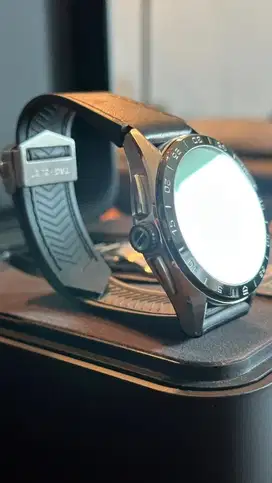 TAG HEUER CONNECTED CALIBRE E4,2024