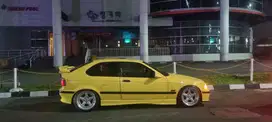 BMW e36 316i 1995 compact