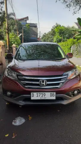 Jual Honda CRV 2.4 th 2013 pemakaian 2014 mulus terawat