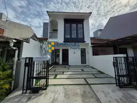 Di Jual Rumah Baru di Griya loka Tangsel BSD , An