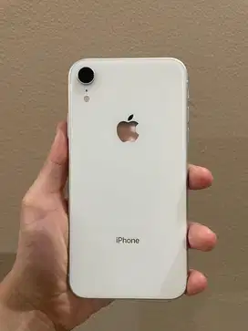IPHONE XR WHITE 128 GB SECOND ORI IBOX