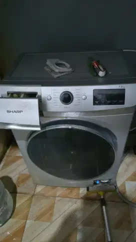 Dijual Mesin Cuci Front Loading