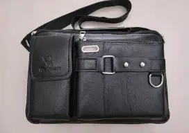 Tas selempang pria bahan kulit