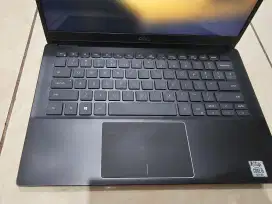 Laptop Dell Vostro 5391 Core i5 gen 10 FHD ram 8 gb bagus