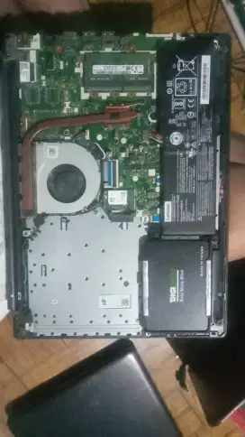 Cek dan Service Komputer / Laptop