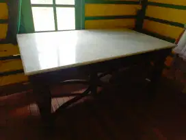 Meja Marmer Antik