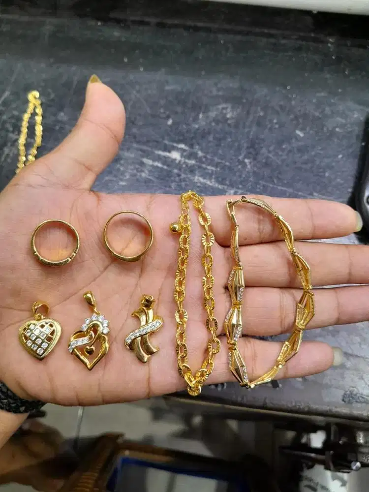 Terima jual beli emas dan berlian dengan harga tertinggi