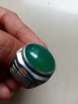 Dijual nih batu