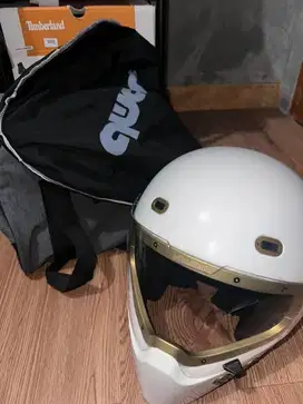 Helm qwart by qwartlab size M