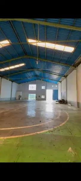 disewakan gudang industri siap pakai