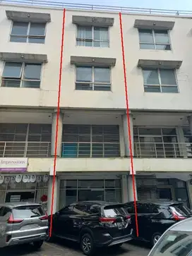 Ruko 4 Lantai di Gedung Gajah Tebet, Hanya 9 Menit ke Tol Tebet
