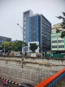 JUAL GEDUNG BRAND NEW STRATEGIS 7 LANTAI DI MAMPANG PRAPATAN JAKSEL