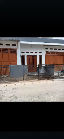 rumah siap huni di jln utama mobil bisa untuk usaha