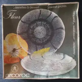 Arcoroc Fleur Glass Vintage Tableware