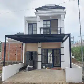 Rumah villa 2 lantai ready unit karangploso malang