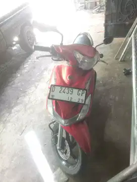mio 2009 warna merah pajak hidup ss lngkp