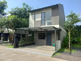 RUMAH SUDUT 193m²  LUAS DAN NYAMAN 2 LANTAI PARK SERPONG