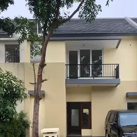 Rumah Premier Village Cipondoh
