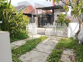 Rumah Minimalis Lingkungan bagus Strategis permata Cisaranten