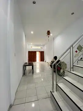 Dijual rumah di komplek mulia residence