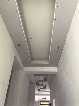 Plafon Partisi Jasa Tukang Pasang Wall Moulding Sekat PVC GRC Gypsum