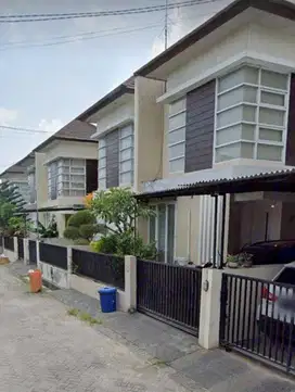 Rumah 3 kamar tidur dekat bali kiddy kerobokan kuta  badung bali
