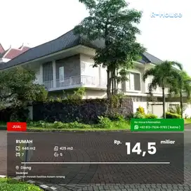 Rumah mewah Dieng fasilitas kolam renang