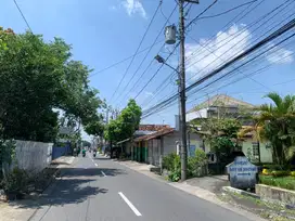 7 Menit Kampus UGM Tanah Palagan km 6