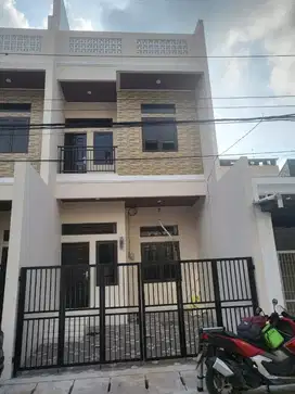 Di Jual 1 unit rumah baru