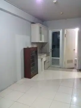 DIJUAL GADING NIAS TOWER EMERALD SEMI FURNISHED SERTIFIKAT