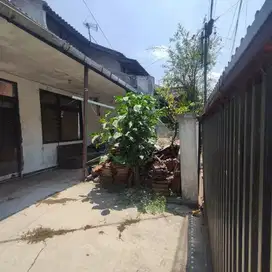 Jual Rumah Lama Turangga / Tanah di sayap Buah Batu Bandung