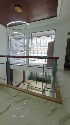 Rumah Bagus Nyaman di Batununggal Permai