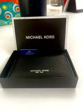 Michael kors jet set travel leather large card