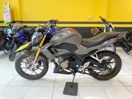 Cb 150 r jual cepat km low