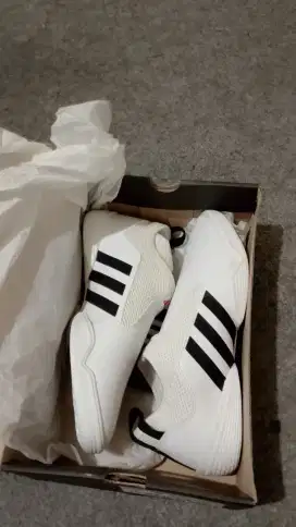Sepatu Adidas Original made in korea